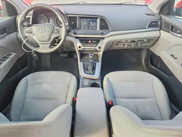 5NPD84LF2HH091210 2017 HYUNDAI ELANTRA - Image 8