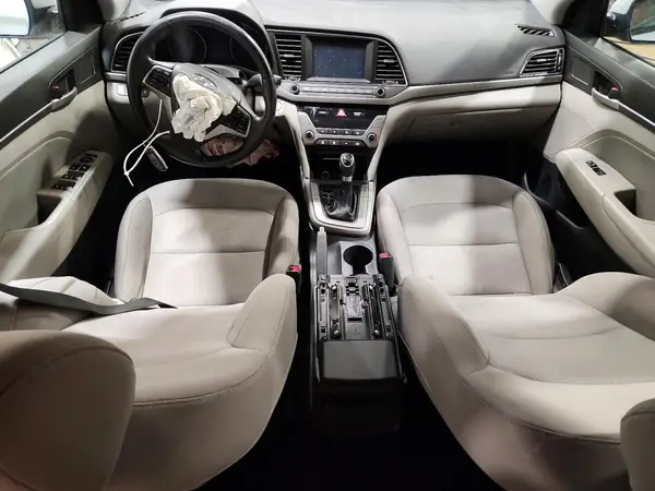 5NPD84LF2HH097489 2017 HYUNDAI ELANTRA - Image 8