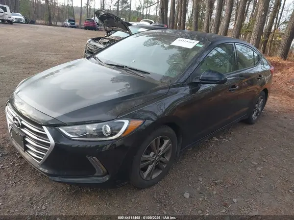 5NPD84LF2HH098934 2017 HYUNDAI ELANTRA - Image 2