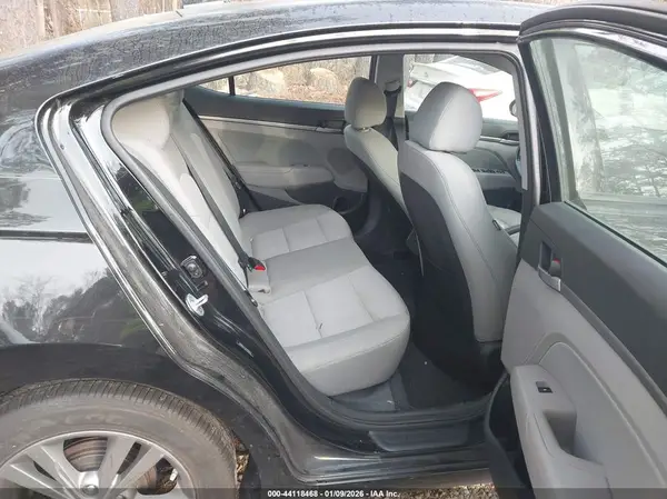 5NPD84LF2HH098934 2017 HYUNDAI ELANTRA - Image 8