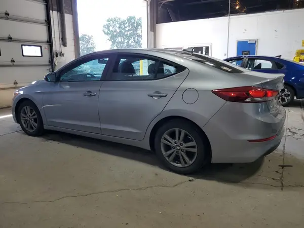 5NPD84LF2HH099033 2017 HYUNDAI ELANTRA - Image 2