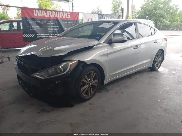 5NPD84LF2HH106014 2017 HYUNDAI ELANTRA - Image 2