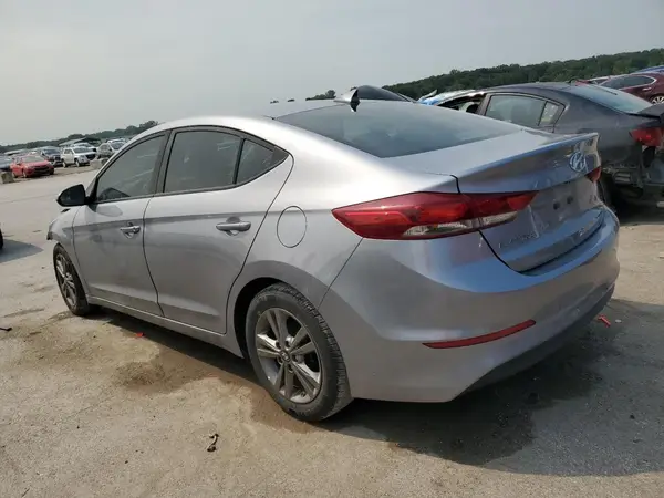 5NPD84LF2HH106840 2017 HYUNDAI ELANTRA - Image 2