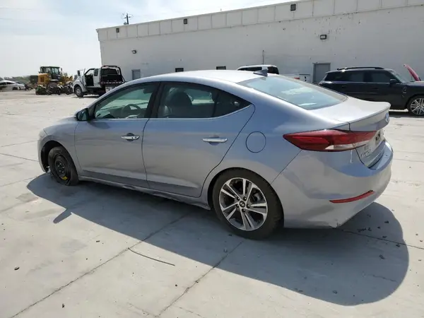 5NPD84LF2HH114484 2017 HYUNDAI ELANTRA - Image 2
