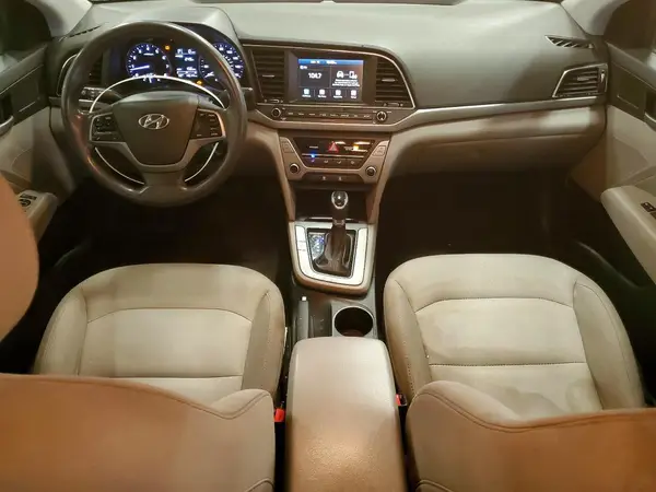 5NPD84LF2HH114985 2017 HYUNDAI ELANTRA - Image 8