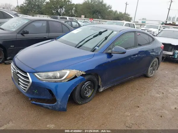 5NPD84LF2HH119457 2017 HYUNDAI ELANTRA - Image 2