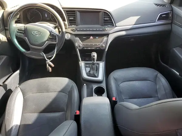 5NPD84LF2HH121144 2017 HYUNDAI ELANTRA - Image 8
