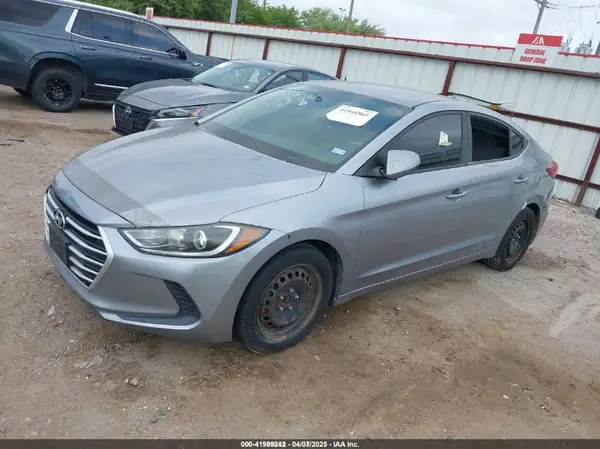 5NPD84LF2HH121290 2017 HYUNDAI ELANTRA - Image 2