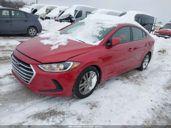 5NPD84LF2HH123136 2017 HYUNDAI ELANTRA - Image 2