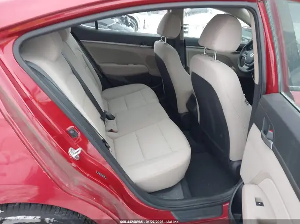 5NPD84LF2HH123136 2017 HYUNDAI ELANTRA - Image 8