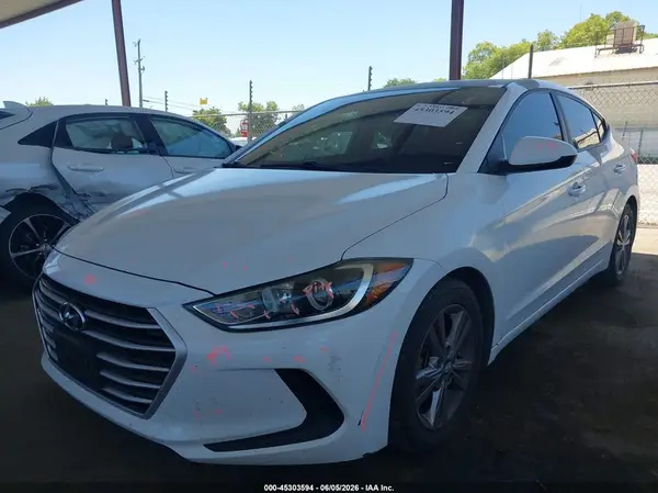 5NPD84LF2HH128627 2017 HYUNDAI ELANTRA - Image 2