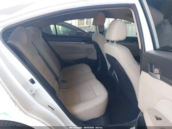 5NPD84LF2HH128627 2017 HYUNDAI ELANTRA - Image 8
