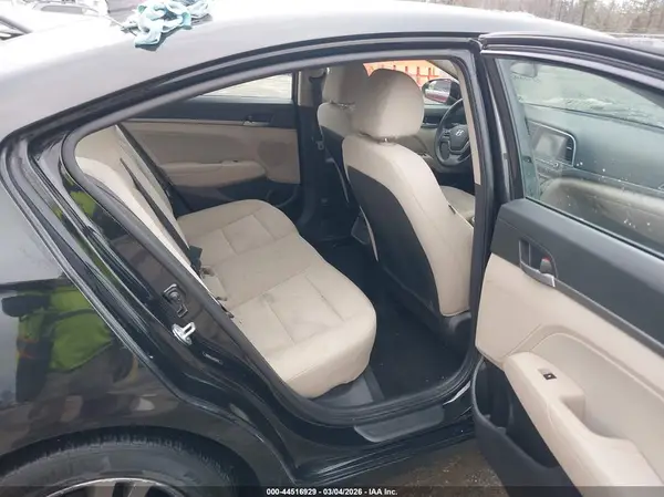 5NPD84LF2HH130121 2017 HYUNDAI ELANTRA - Image 8