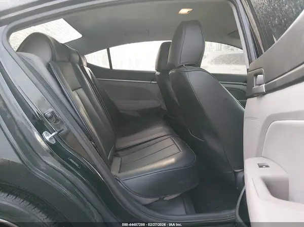 5NPD84LF2HH131771 2017 HYUNDAI ELANTRA - Image 8
