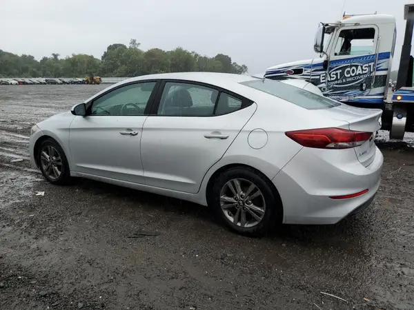 5NPD84LF2HH143564 2017 HYUNDAI ELANTRA - Image 2