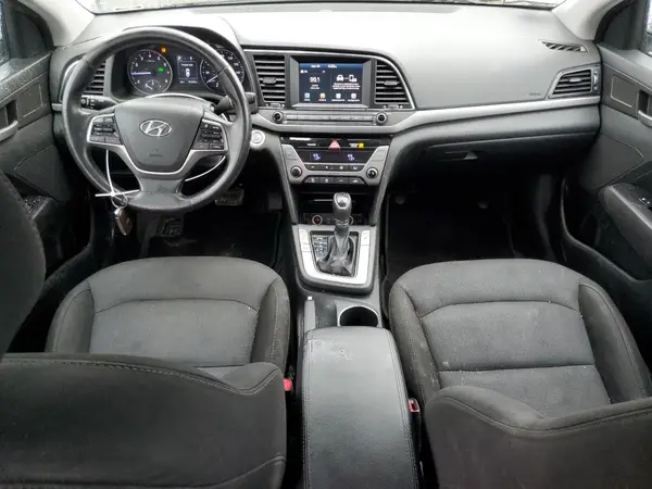 5NPD84LF2HH143564 2017 HYUNDAI ELANTRA - Image 8
