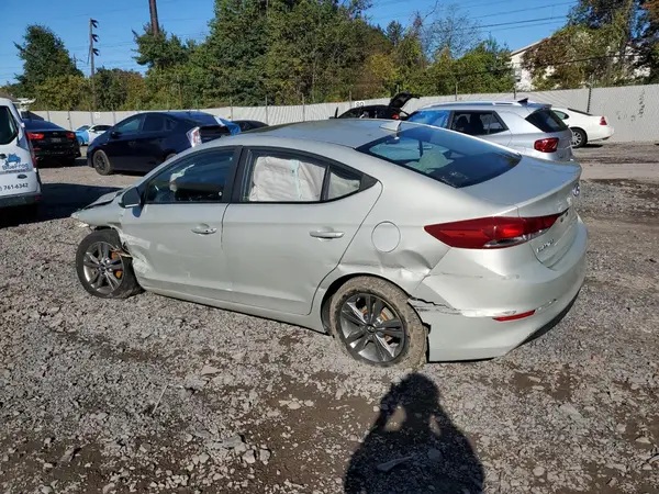 5NPD84LF2HH144438 2017 HYUNDAI ELANTRA - Image 2