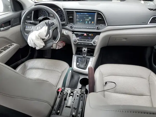 5NPD84LF2HH149459 2017 HYUNDAI ELANTRA - Image 8