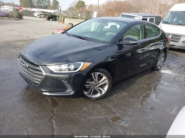 5NPD84LF2HH153477 2017 HYUNDAI ELANTRA - Image 2