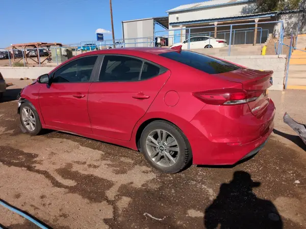5NPD84LF2HH154807 2017 HYUNDAI ELANTRA - Image 2