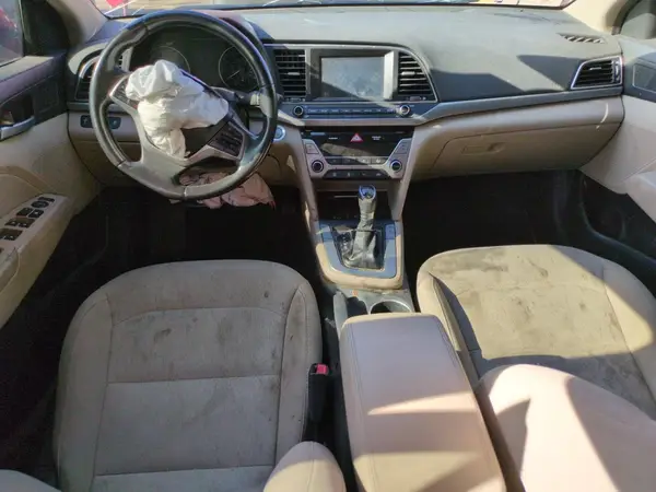 5NPD84LF2HH154807 2017 HYUNDAI ELANTRA - Image 8