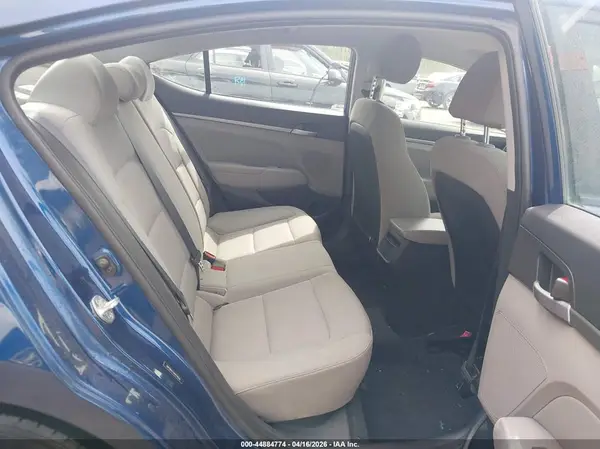 5NPD84LF2HH154838 2017 HYUNDAI ELANTRA - Image 8