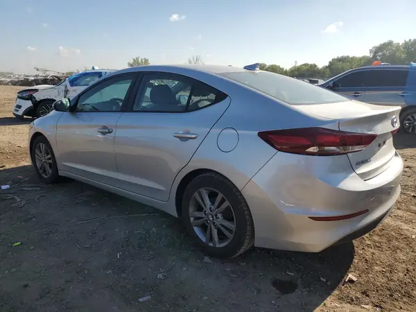 5NPD84LF2HH156718 2017 HYUNDAI ELANTRA - Image 2