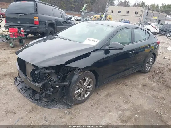 5NPD84LF2HH156802 2017 HYUNDAI ELANTRA - Image 2