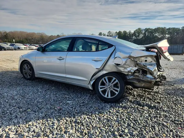 5NPD84LF2HH157044 2017 HYUNDAI ELANTRA - Image 2