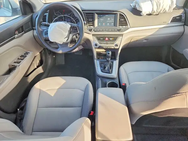 5NPD84LF2HH157044 2017 HYUNDAI ELANTRA - Image 8