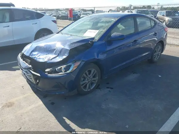 5NPD84LF2HH158355 2017 HYUNDAI ELANTRA - Image 2