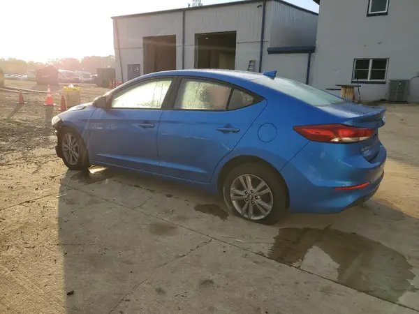 5NPD84LF2HH161353 2017 HYUNDAI ELANTRA - Image 2