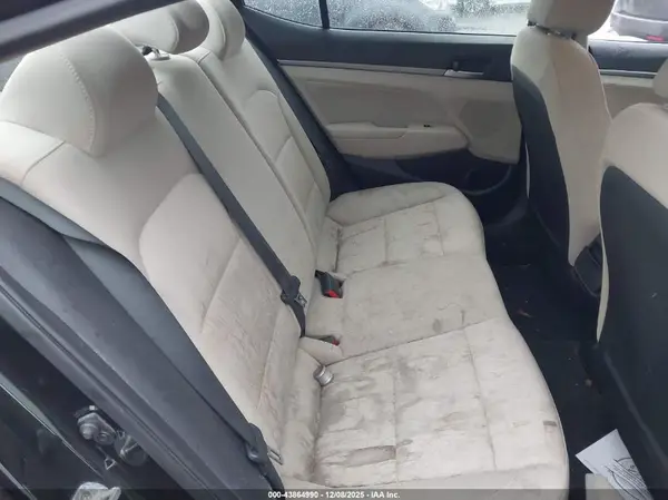 5NPD84LF2HH161921 2017 HYUNDAI ELANTRA - Image 8