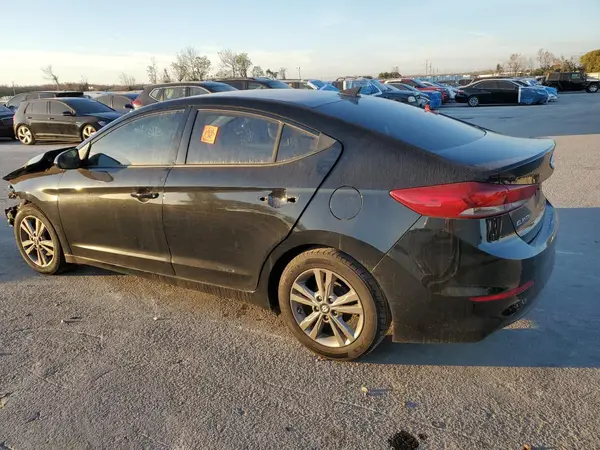 5NPD84LF2HH161935 2017 HYUNDAI ELANTRA - Image 2