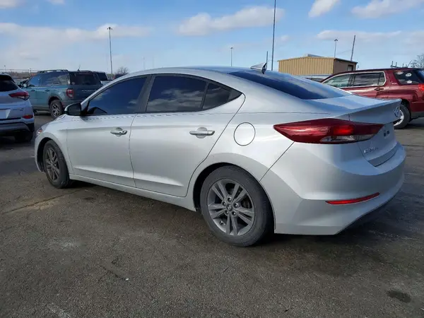 5NPD84LF2HH163409 2017 HYUNDAI ELANTRA - Image 2
