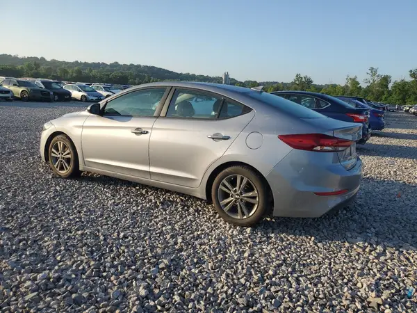 5NPD84LF2HH165211 2017 HYUNDAI ELANTRA - Image 2