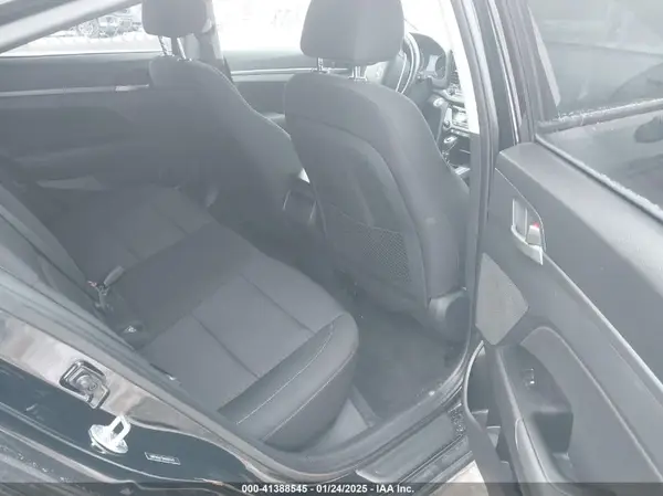5NPD84LF2HH165547 2017 HYUNDAI ELANTRA - Image 8