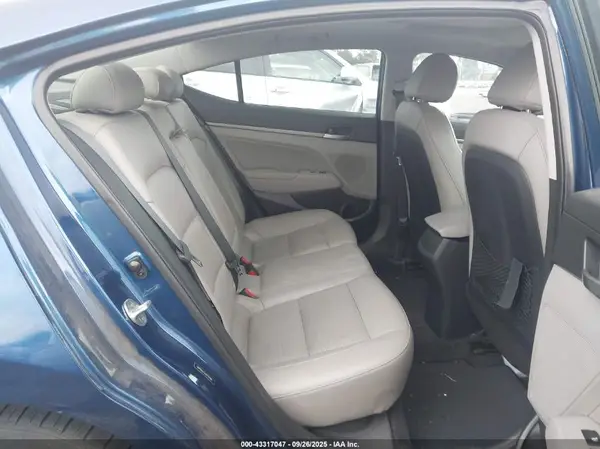 5NPD84LF2HH172286 2017 HYUNDAI ELANTRA - Image 8