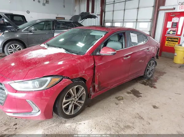 5NPD84LF2HH174264 2017 HYUNDAI ELANTRA - Image 2
