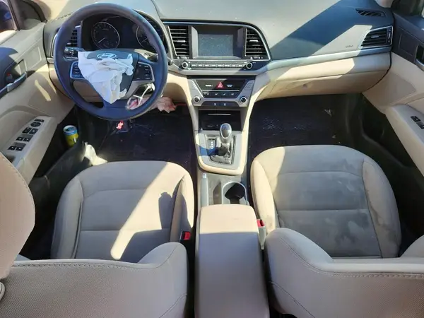 5NPD84LF2HH175477 2017 HYUNDAI ELANTRA - Image 8