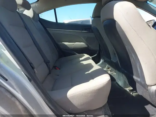 5NPD84LF2HH176550 2017 HYUNDAI ELANTRA - Image 8