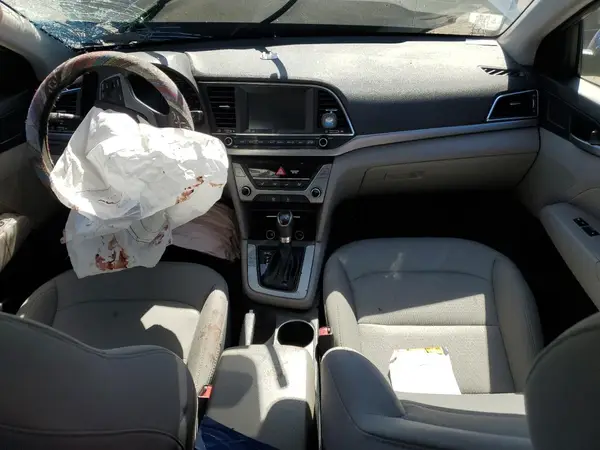 5NPD84LF2HH177228 2017 HYUNDAI ELANTRA - Image 8