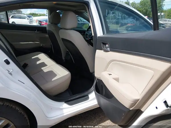 5NPD84LF2HH182512 2017 HYUNDAI ELANTRA - Image 8