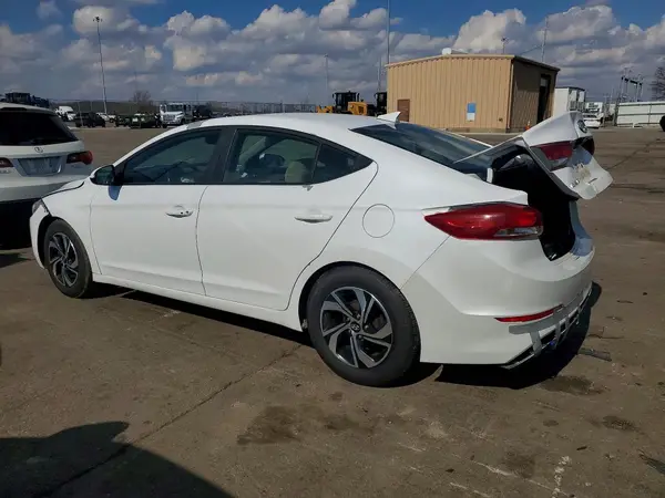 5NPD84LF2HH183918 2017 HYUNDAI ELANTRA - Image 2
