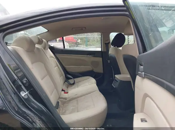 5NPD84LF2HH186270 2017 HYUNDAI ELANTRA - Image 8