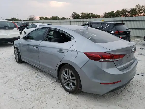 5NPD84LF2HH187919 2017 HYUNDAI ELANTRA - Image 2