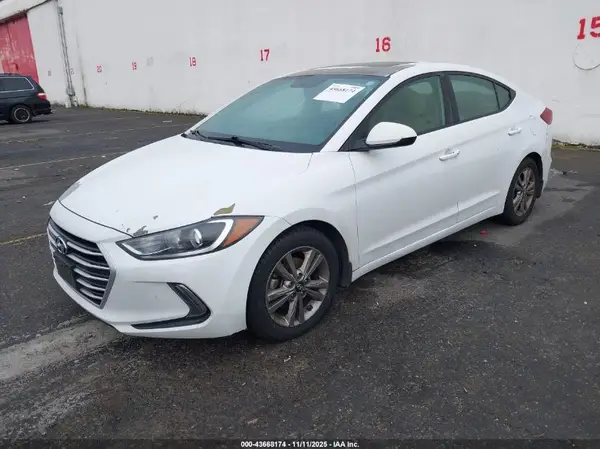 5NPD84LF2HH188682 2017 HYUNDAI ELANTRA - Image 2