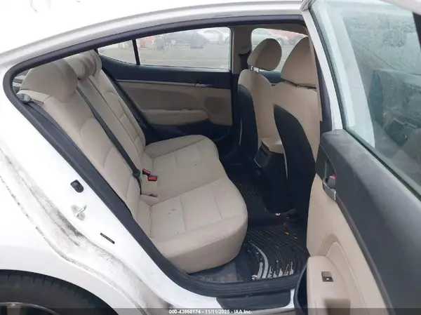 5NPD84LF2HH188682 2017 HYUNDAI ELANTRA - Image 8