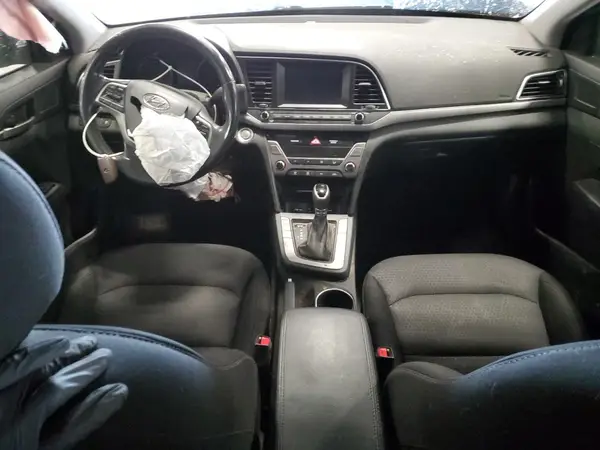 5NPD84LF2HH189928 2017 HYUNDAI ELANTRA - Image 8