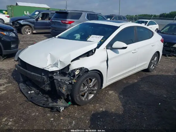 5NPD84LF2HH189962 2017 HYUNDAI ELANTRA - Image 2